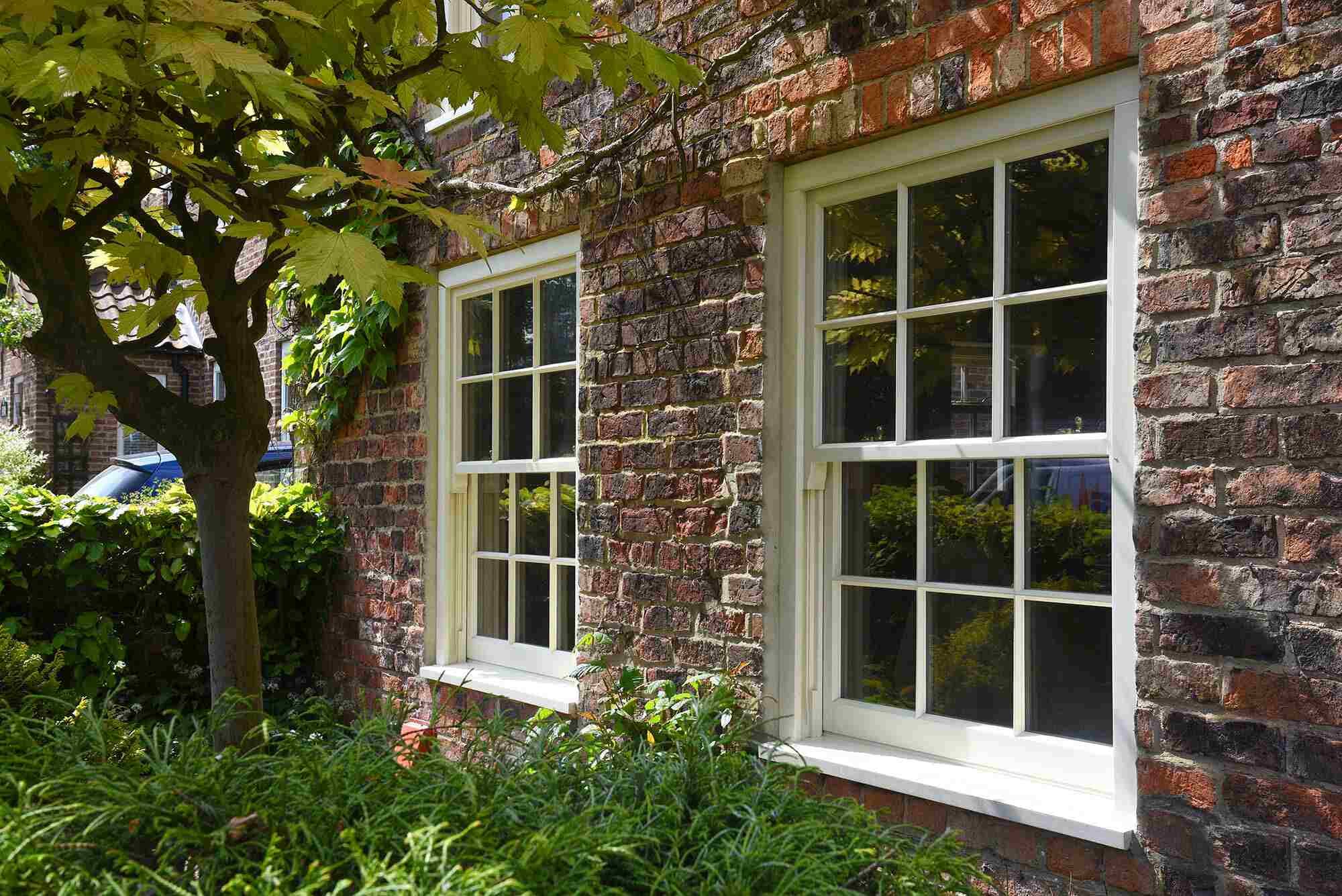 Sash Window Double Glazing: Retrofit Options, Costs & Slim-Profile Units (2026)