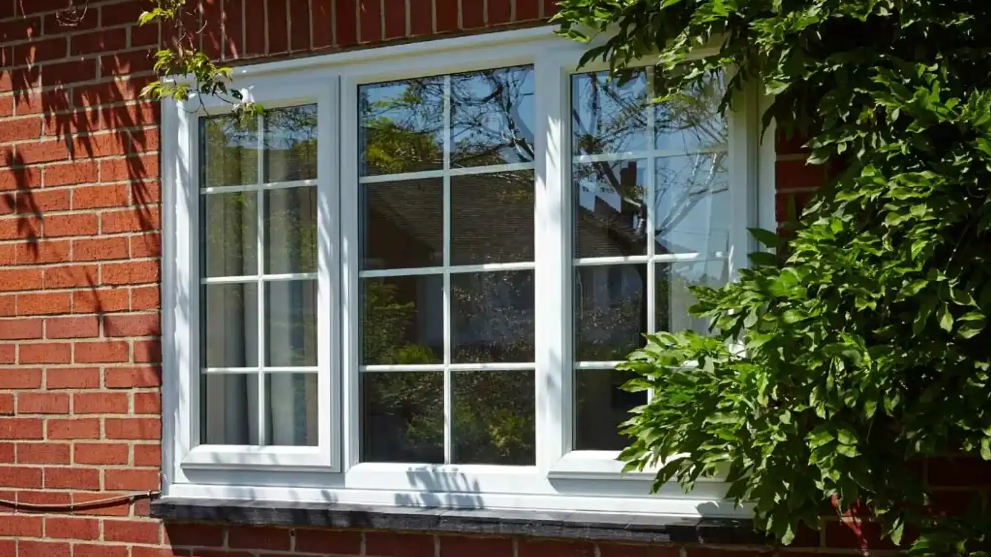 Authenticity Meets Efficiency: Modern Double Glazed Sash Windows Preserve Timeless Charm